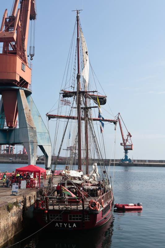 Los tres buques participan en el Festival Marítimo y se podrán visitar de 10 a 20 horas.