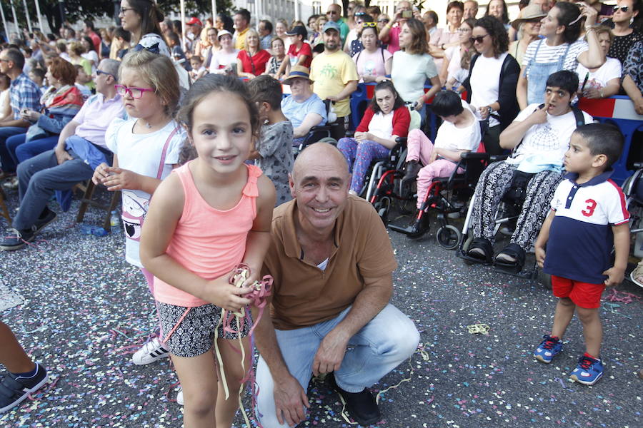 Fotos: ¿Estuviste en el desfile del Día de América en Asturias 2018? ¡Búscate!