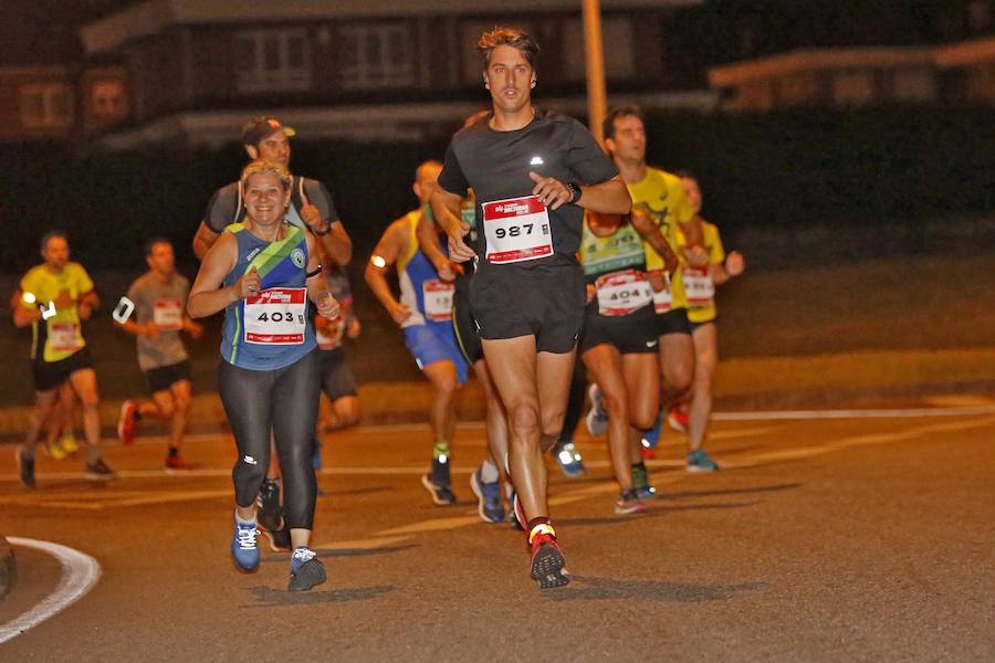 Fotos: ¿Estuviste en la EdP Carrera Nocturna Gijón 10 k? ¡Búscate!