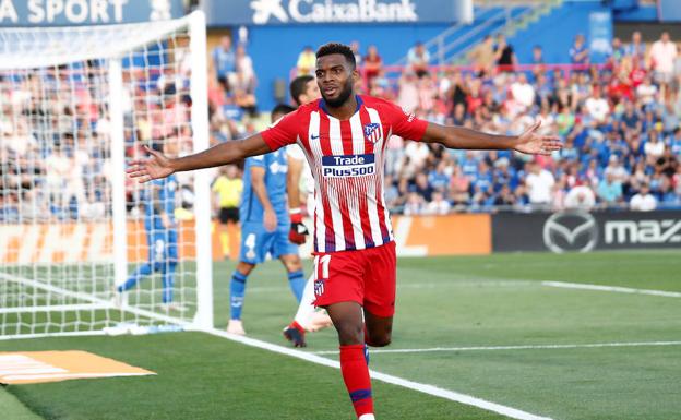 Thomas Lemar celebra el segundo gol del Atlético. 