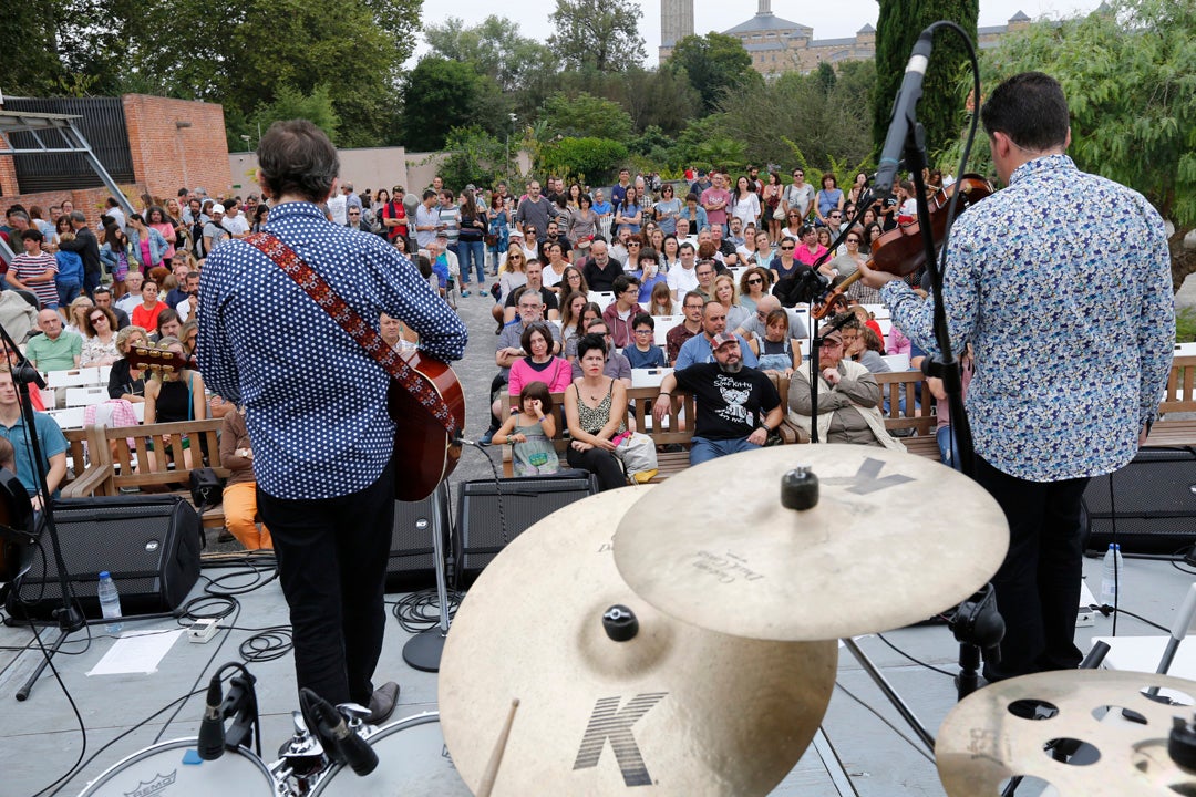 El jardín gijonés celebra el equinoccio con una jornada de puertas abiertas y visitas guidadas al nuevo bioma boreal y el laberinto de laurel.