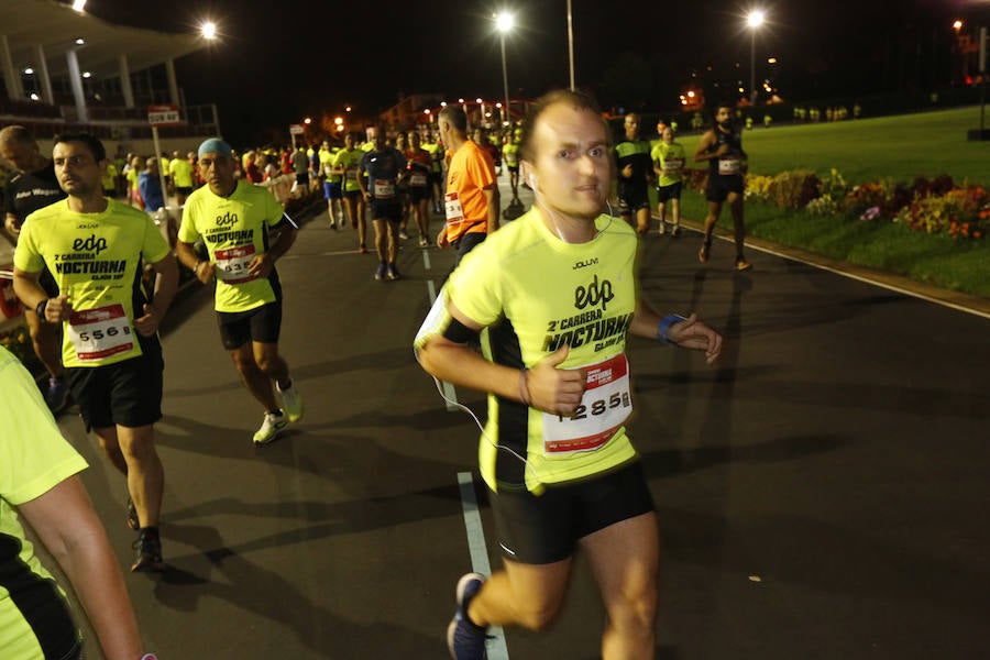 Fotos: ¿Estuviste en la EdP Carrera Nocturna Gijón 10 k? ¡Búscate! (2)