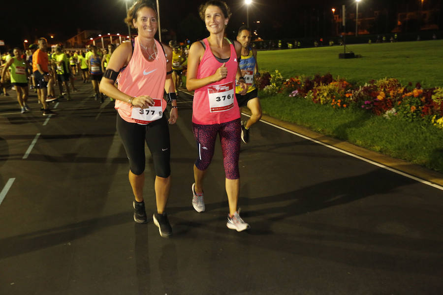 Fotos: ¿Estuviste en la EdP Carrera Nocturna Gijón 10 k? ¡Búscate! (2)