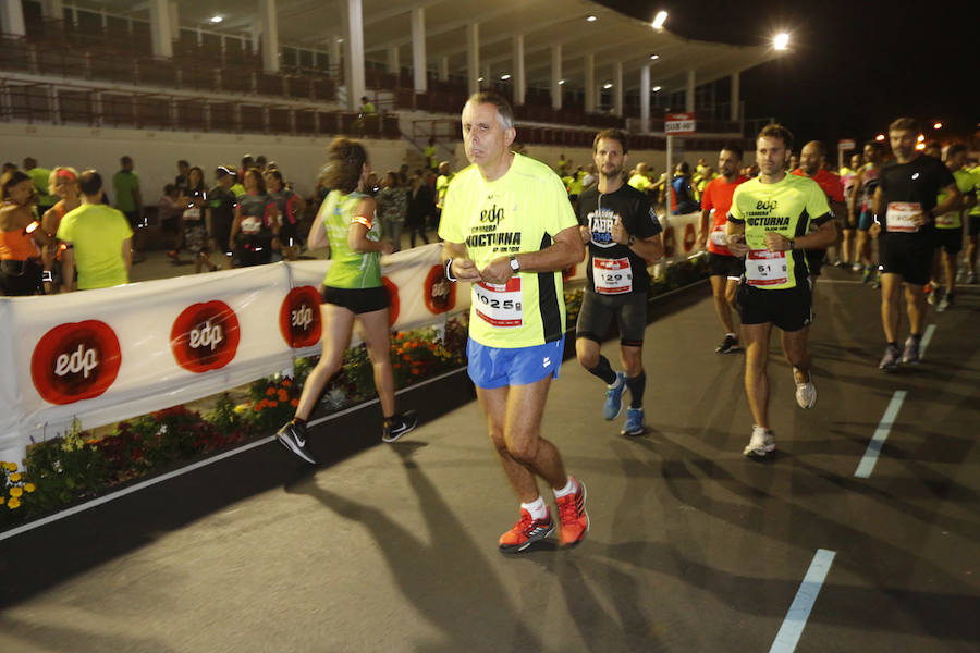Fotos: ¿Estuviste en la EdP Carrera Nocturna Gijón 10 k? ¡Búscate! (2)