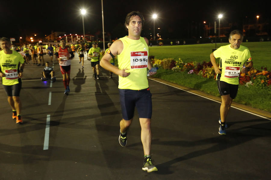 Fotos: ¿Estuviste en la EdP Carrera Nocturna Gijón 10 k? ¡Búscate! (2)