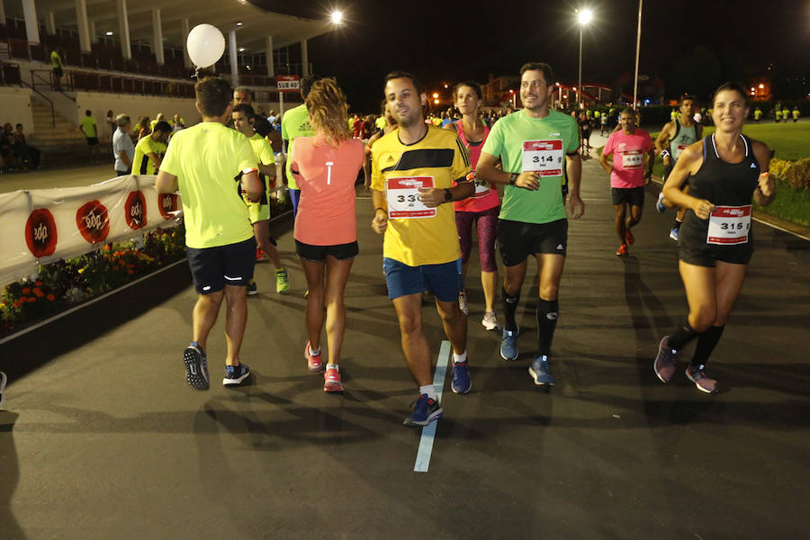 Fotos: ¿Estuviste en la EdP Carrera Nocturna Gijón 10 k? ¡Búscate! (2)