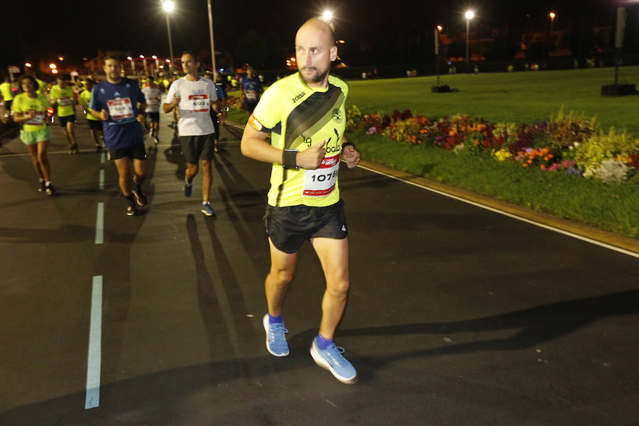 Fotos: ¿Estuviste en la EdP Carrera Nocturna Gijón 10 k? ¡Búscate! (2)