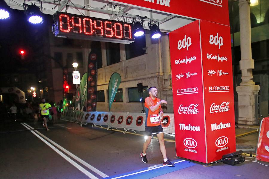  Carrera Nocturna Gijón 10K  Moha Bakkali y Esther Álvarez se impusieron en la prueba. 
