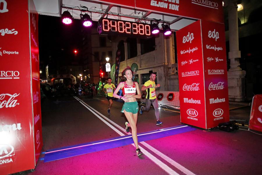  Carrera Nocturna Gijón 10K  Moha Bakkali y Esther Álvarez se impusieron en la prueba. 