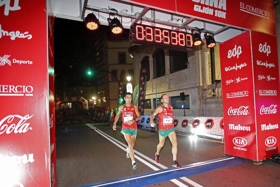  Carrera Nocturna Gijón 10K  Moha Bakkali y Esther Álvarez se impusieron en la prueba. 
