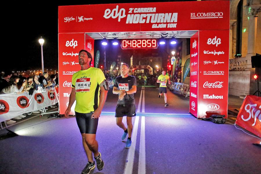  Carrera Nocturna Gijón 10K  Moha Bakkali y Esther Álvarez se impusieron en la prueba. 