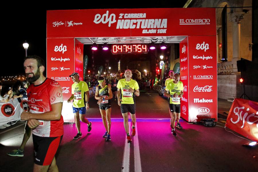  Carrera Nocturna Gijón 10K  Moha Bakkali y Esther Álvarez se impusieron en la prueba. 