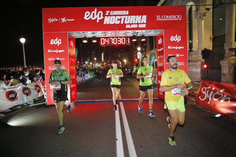  Carrera Nocturna Gijón 10K  Moha Bakkali y Esther Álvarez se impusieron en la prueba. 