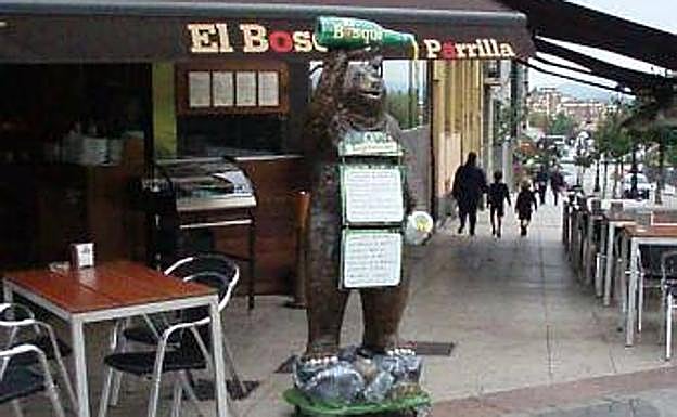 El 'simpa' de récord en Oviedo: huyen en coche con la comida