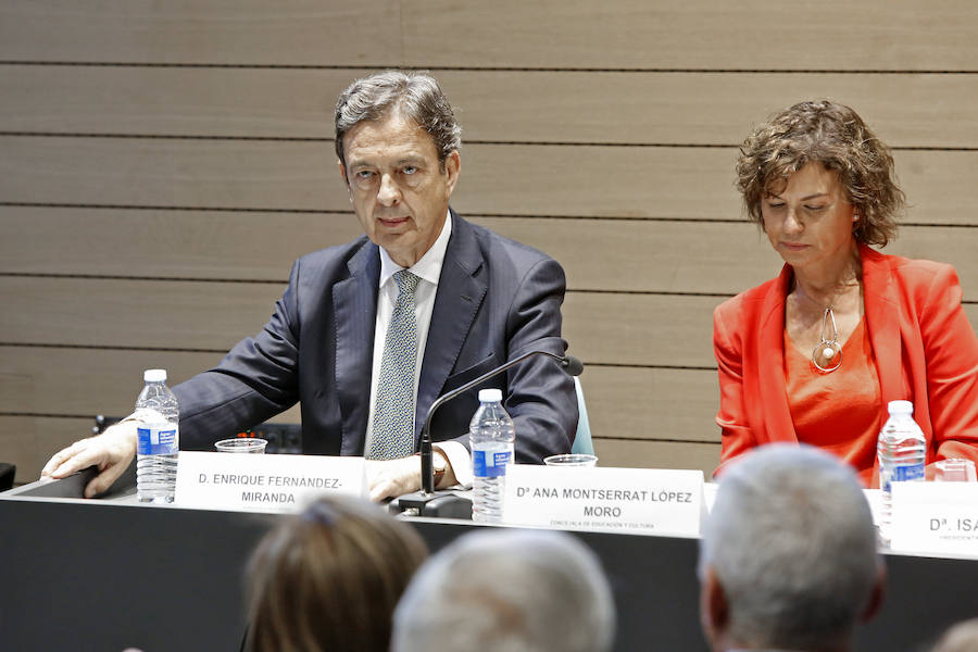 La institución ensalza a Torcuato Fernández-Miranda en sus nuevos locales