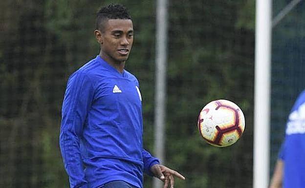 La Selección Panameña convoca a Bárcenas para su gira asiática