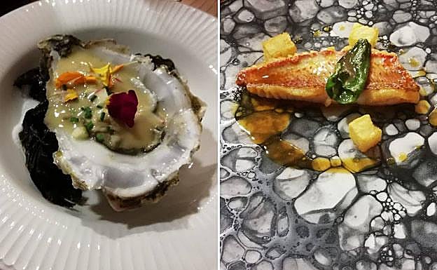 La ostra en escabeche de pitu (izquierda) sirvió para abrir la cena. A la derecha, huevos rotos con salmonete y jugo de callos.