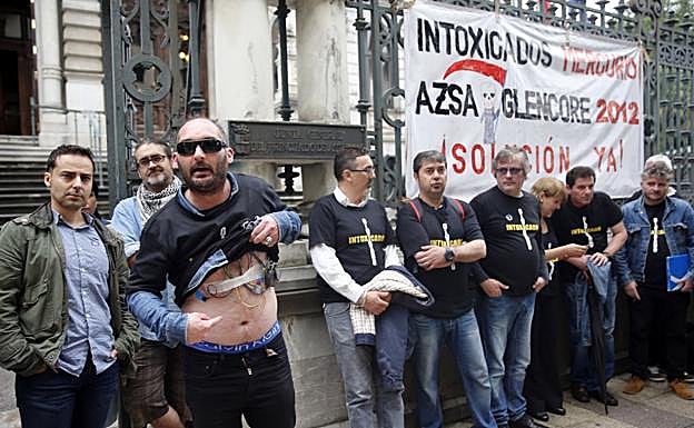 Los intoxicados por mercurio en AZSA inician una campaña de crowdfunding