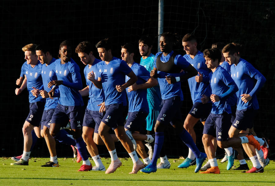 Fotos: Entrenamiento del Real Oviedo (2-10)