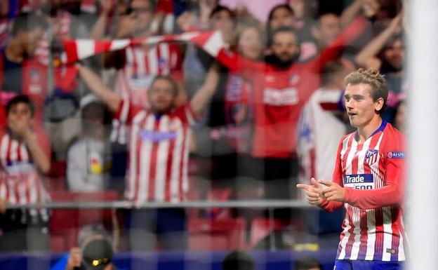 Griezmann celebra el gol de Koke ante el Brujas. 