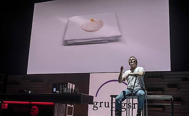 Hostias de merluza, besos de hielo y pelos en la sopa