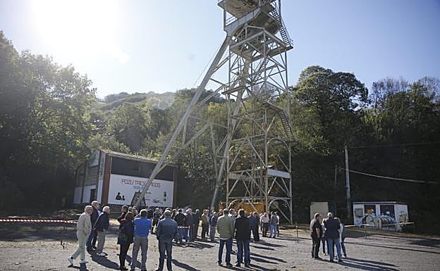 Limpian el acceso al Pozo Tres Amigos