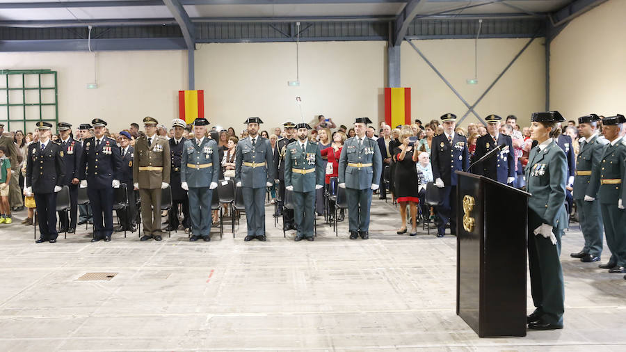 Es la primera ocasión que los actos institucionales de la Guardia Civil se desarrollaban fuera de la comandancia de Contrueces