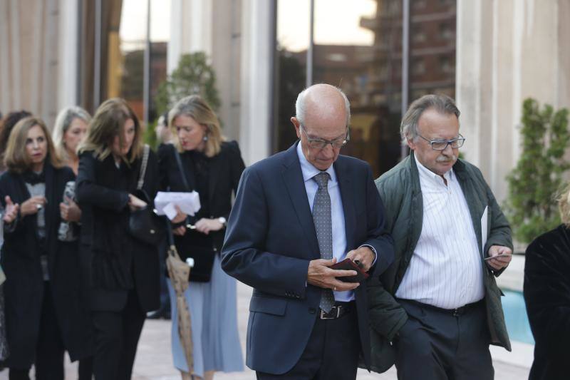 El recital en el Auditorio Príncipe Felipe ha sido el acto principal de la primera jornada de los Reyes en Asturias, que además ha contado con la asistencia de cuatro de los galardonados: Michael J. Sandel (Ciencias Sociales), Alma Guillermoprieto (Comunicación y Humanidades); la oceanógrafa Sylvia A. Earle (Concordia) y el paleontólogo sueco Svante Pääbo (Investigación Científica y Técnica).