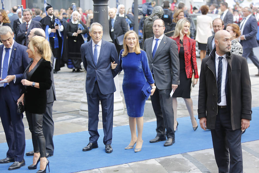 Fotos: La alfombra azul de los Premios Princesa de Asturias 2018