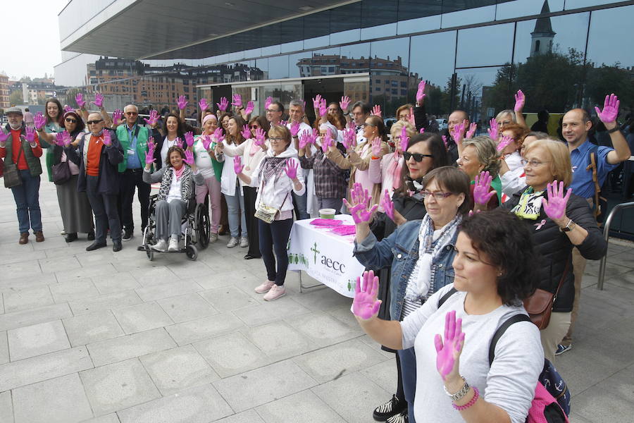 Las mujeres a las que se les diagnostica un cáncer de mama en el programa de detección precoz del Principado tienen mayor esperanza de vida que aquellas que no acuden a las pruebas de cribado, según ha destacado la Consejería de Sanidad con motivo del Día Mundial de esta enfermedad.