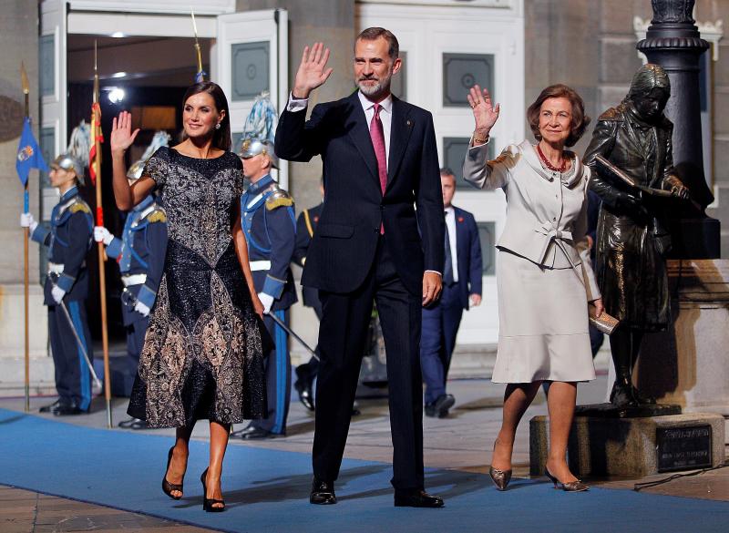 Fotos: Los looks de la Reina Letizia en los Premios Princesa