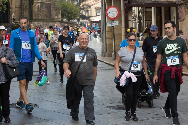 Fotos: ¿Estuviste en la Marcha Solidaria de LA VOZ DE AVILÉS? ¡Búscate!