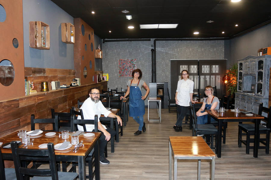 Mario Argüelles, Silvia Suárez, Aida García y María Blázquez, en TC 28. 