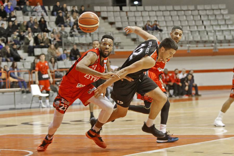 Fotos: Teslacard Círculo 61-65 Estela, en imágenes