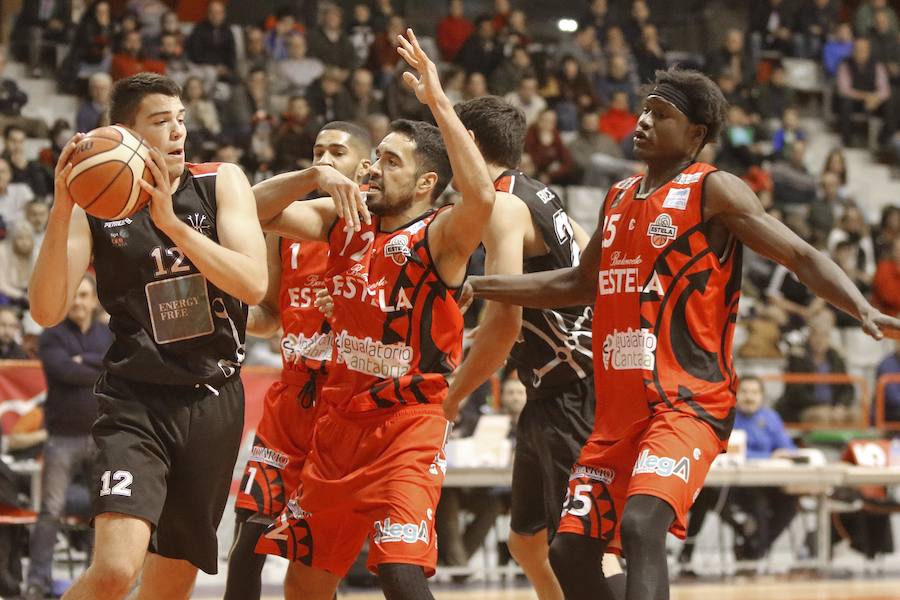 Fotos: Teslacard Círculo 61-65 Estela, en imágenes