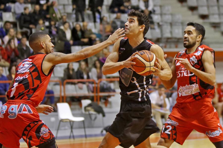 Fotos: Teslacard Círculo 61-65 Estela, en imágenes