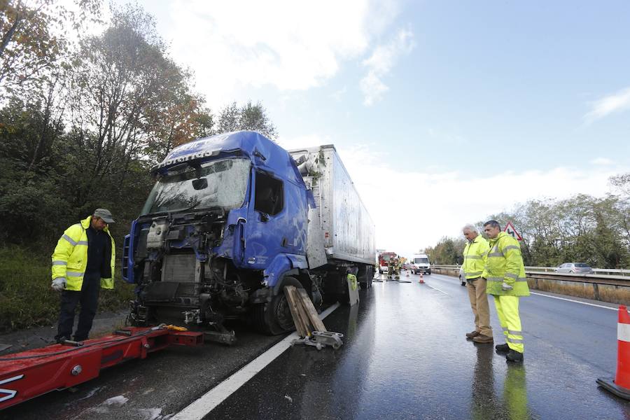 El suceso se produjo en los túneles de La Bolgachina. Ninguna persona ha resultado herida. 
