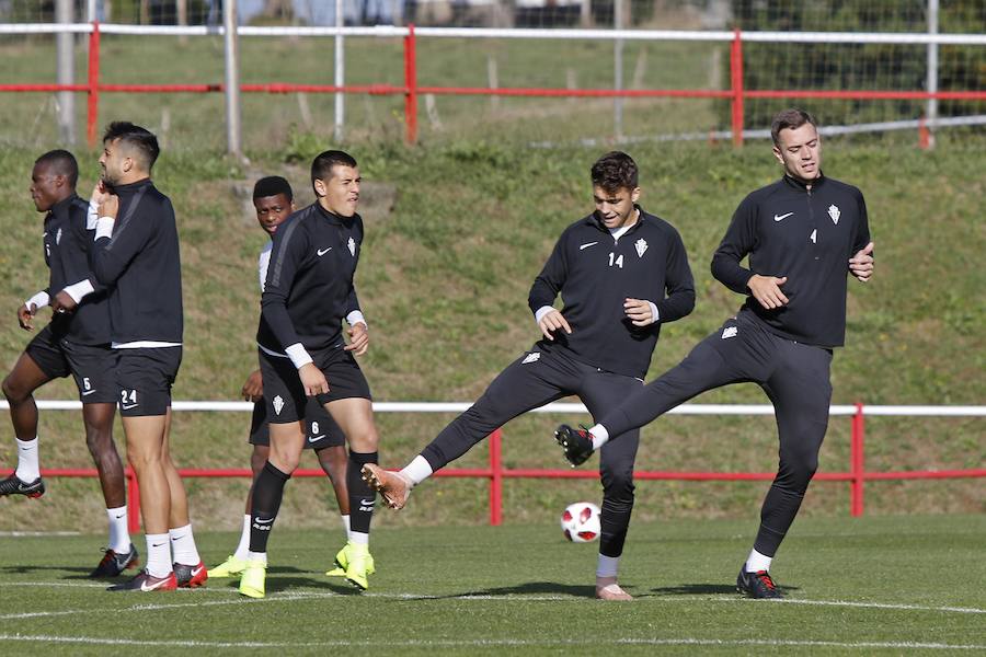 El equipo rojiblanco se prepara para el partido de la Copa del Rey ante el Eibar