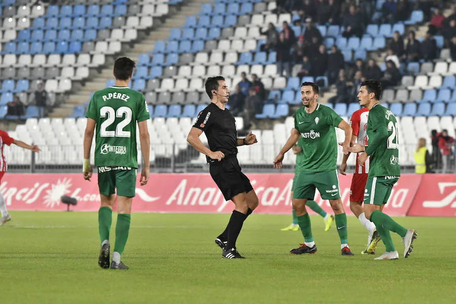 El conjunto rojiblanco no consiguió puntuar en el Estadio de los Juegos Mediterráneos. 