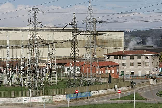 Imagen de archivo de la subestación eléctrica de Gudín, en Trasona. 