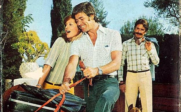 El Museo del Pueblo de Asturias recupera las camisas de IKE en una exposición