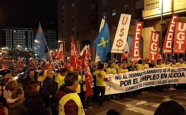 Partidos y sindicatos defienden de forma unánime «el tejido industrial asturiano»