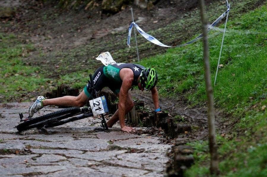 Fotos: ¿Estuviste en el duatlón El Asturcón en Oviedo? ¡Búscate!