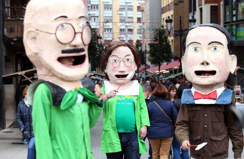 Fotos: Oviedo celebra la tercera Feria de Embutidos Artesanales de Asturias