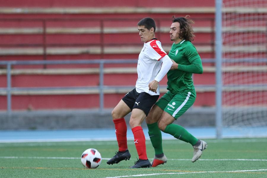 El filial del Sporting ganó (1-2) al CD Vitoria. 