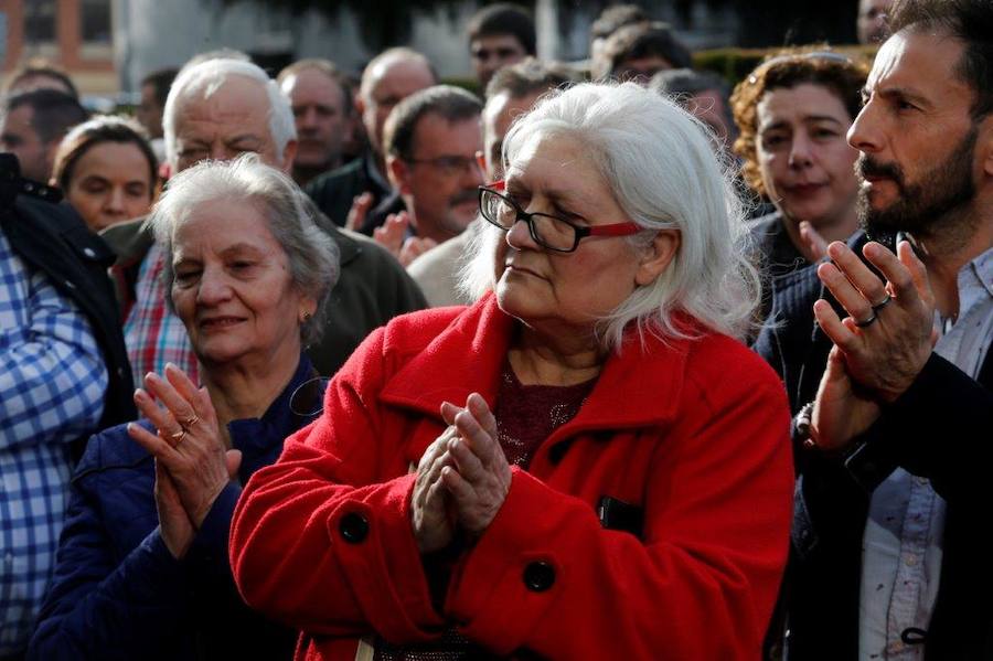 La 'marcha negra', que el domingo partió de El Bierzo (León), han llegado a la capital asturiana tras 153,5 kilómetros recorridos por una transición energética justa.