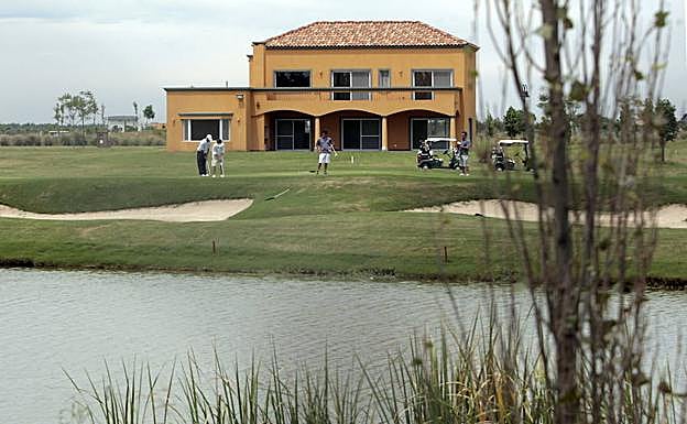 Uno de los campos de golf de Nordelta. 