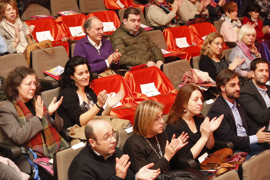 El auditorio José Barrera acogió el acto institucional con motivo del Día Internacional contra la Violencia de Género