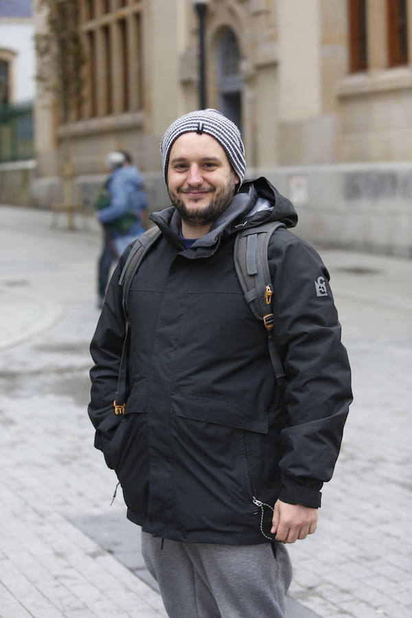 Alberto Blanco. 32 años. Captador. Oviedo. «Hay que cambiar las cosas, las mujeres necesitan más protección»