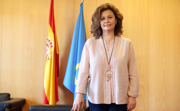 Esther Fernández, en su despacho del Palacio de Justicia de Oviedo.